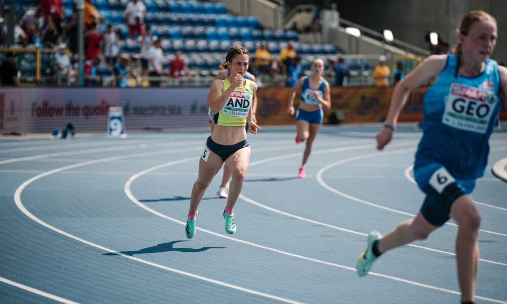 Carlota Málaga en una competició