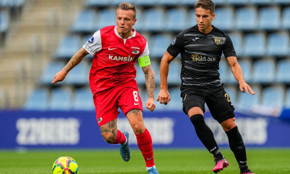 Un moment del partit entre l'AZ i l'FC Santa Coloma / AZ ALKMAAR