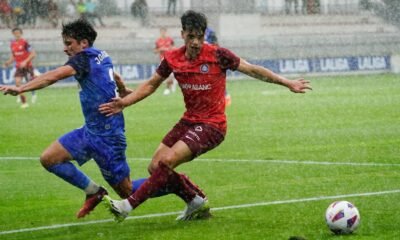 Un moment del partit entre l'Amorebieta i l'FC Andorra