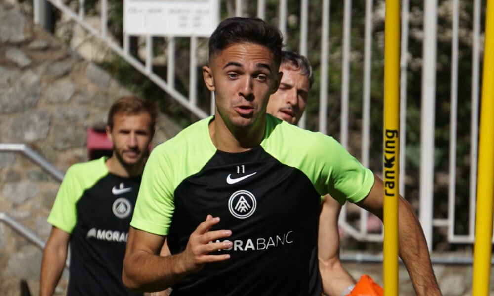 Álvaro Martín, durant l'entrenament / FCA