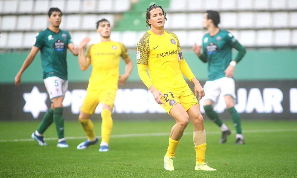 Un instant del partit entre el Racing de Ferrol i l'FC Andorra / FCA