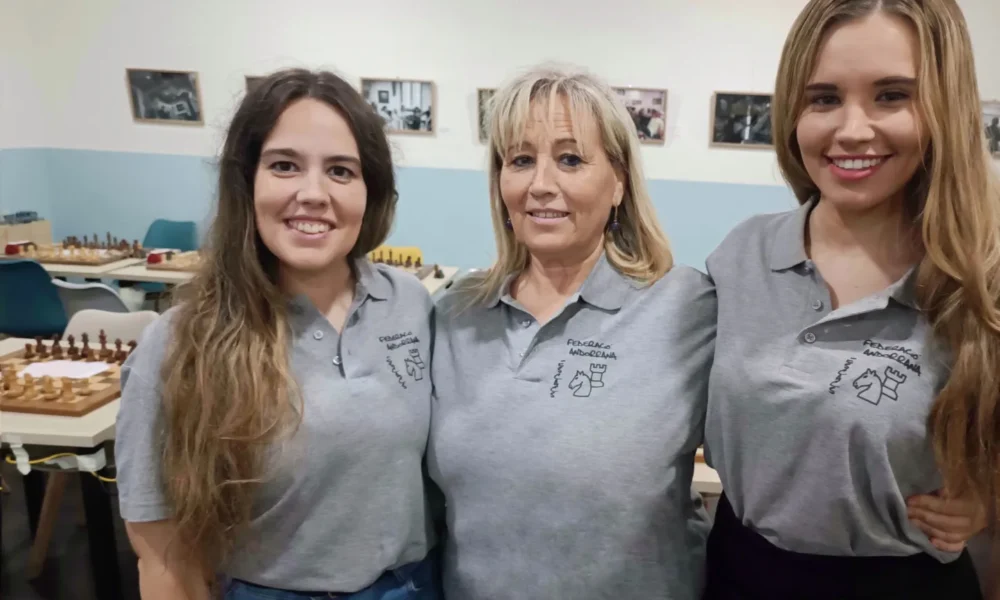 Les germanes Muratet al Mallorca Chess Woman / FEVA