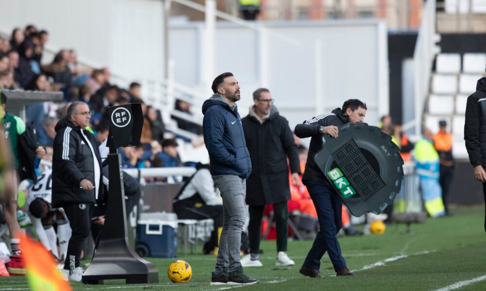 Eder Sarabia en el partit davant el Burgos / FCA