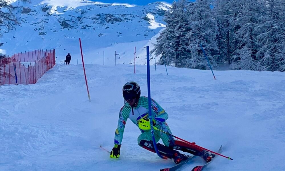 Àlex Rius entrenant SL a Val Cenis