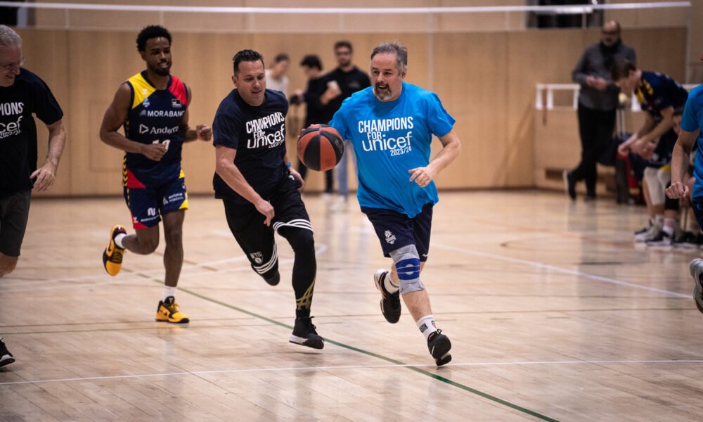 Un moment del partit de "Champions for Unicef" / BCA / Dani Catalán