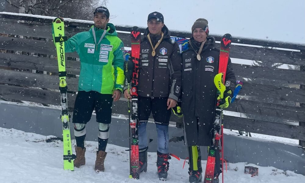 Àxel Esteve al podi a l'SL FIS de Bormio / FAE