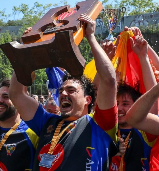 El VPC amb el títol de campió de Divisió d'Honor de Catalunya / FCR